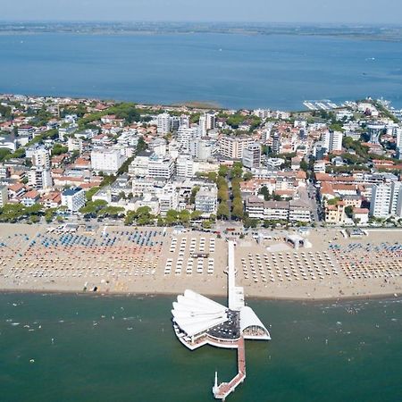 Appartamenti Dal Moro Lignano Sabbiadoro Ngoại thất bức ảnh