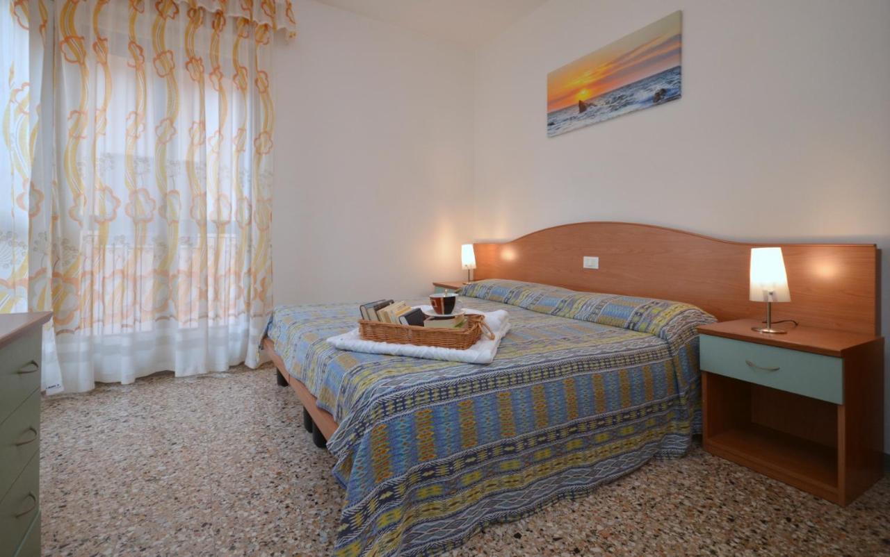 Appartamenti Dal Moro Lignano Sabbiadoro Ngoại thất bức ảnh