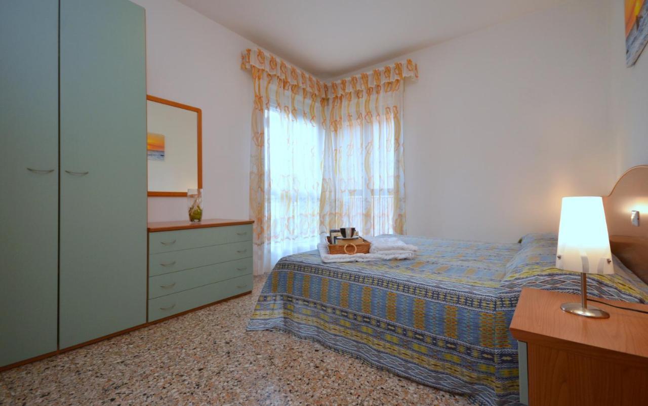 Appartamenti Dal Moro Lignano Sabbiadoro Ngoại thất bức ảnh